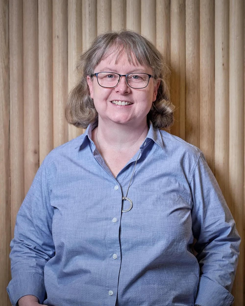 Liz Holzschuster